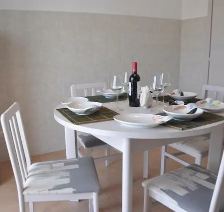 La Moretta Apartment *